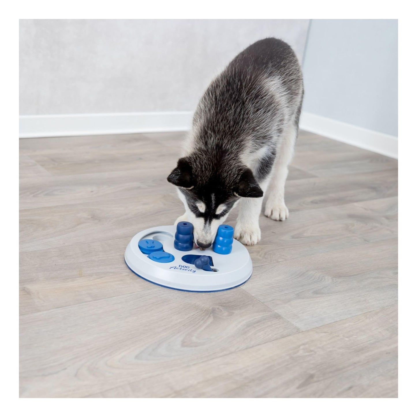TRIXIE Flip Board Strategiespiel, Hundespielzeug für Fortgeschrittene, Level 2 Aktivität, Leckerli-Puzzle, interaktives Spiel, Bereicherung